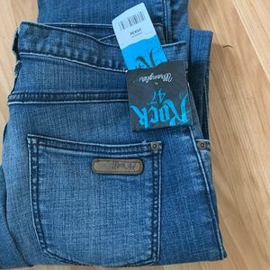 Rock 47 by wrangler size 25